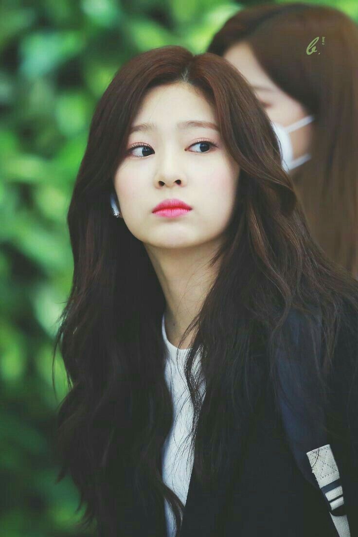 아이즈원 김민주 최애사진