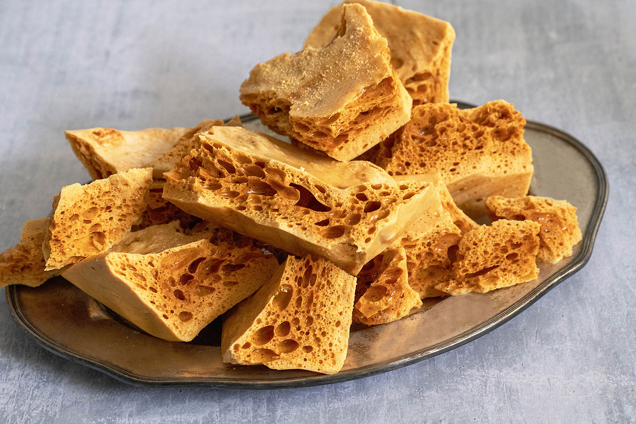 Honeycomb toffee