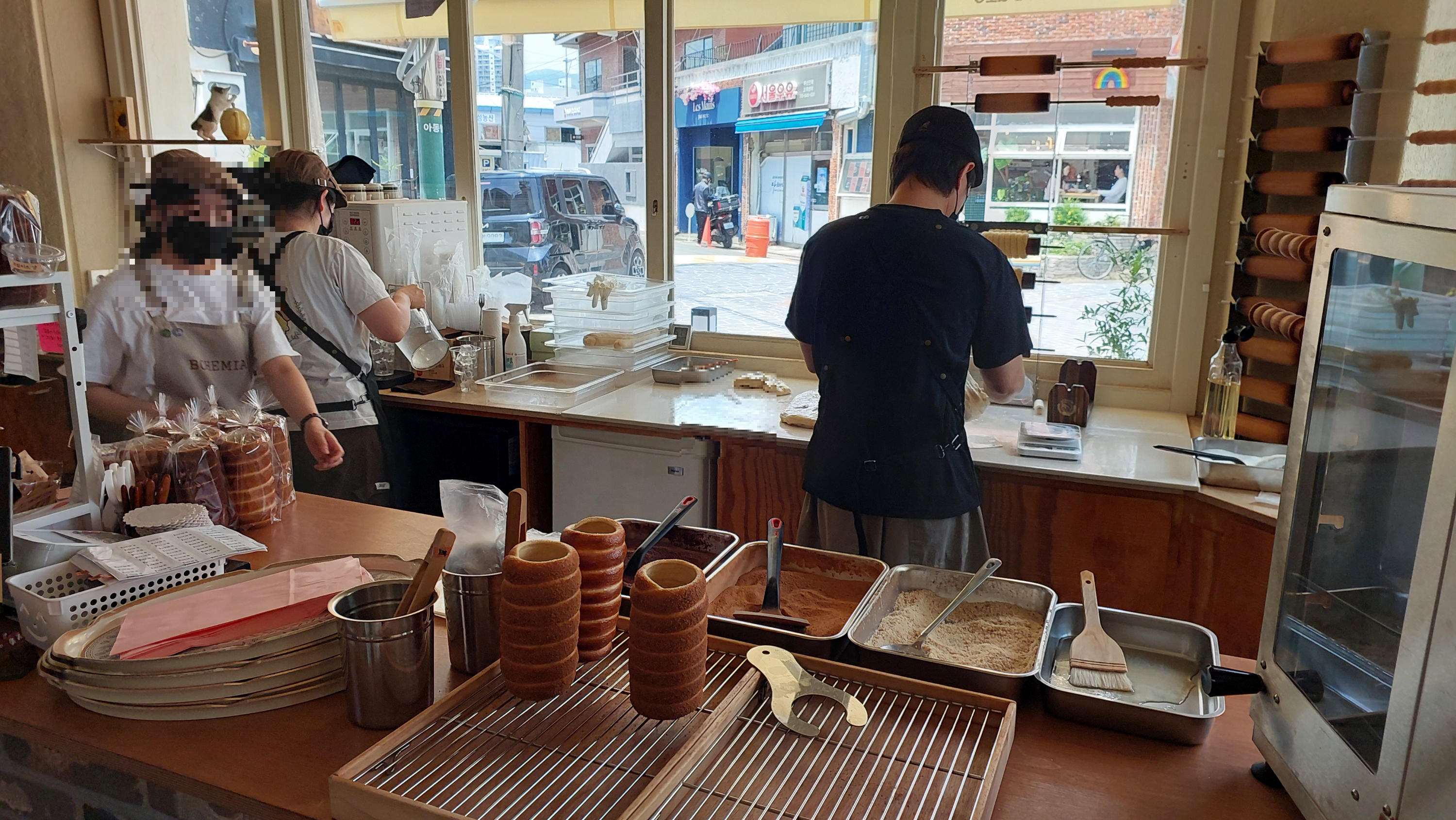 감성 카페 보헤미아 매장내부