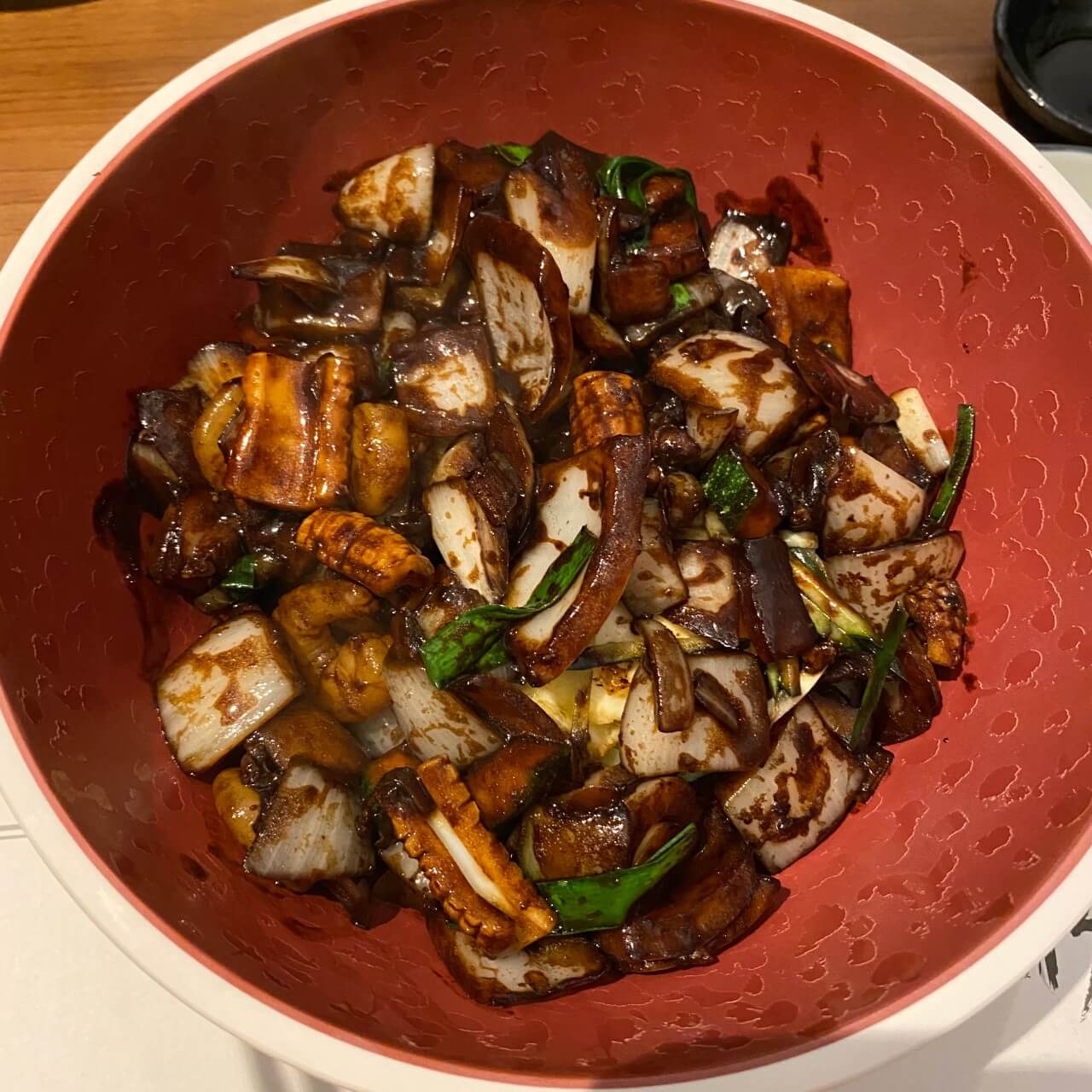 오늘N 2511회 격파 중식로드 서울 용산 중식 맛집 짬뽕 국물에 달걀볶음밥을 말아 먹는 이색 국밥 중화 국밥 및 갈릭빈 새우 맛집 중화객잔 수