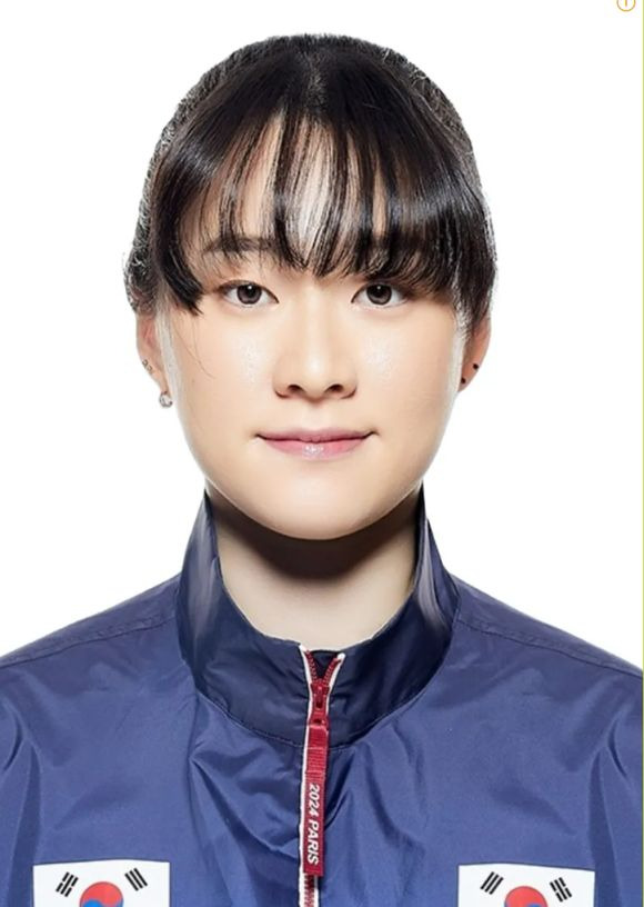 김가은 배드민턴 선수 나이 프로필 학력 연봉: 2026 우버컵 우승 주역 및 천위페이 제압 경기 분석