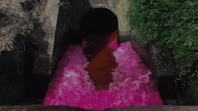 저렴해진 옷 가격의 비밀 3