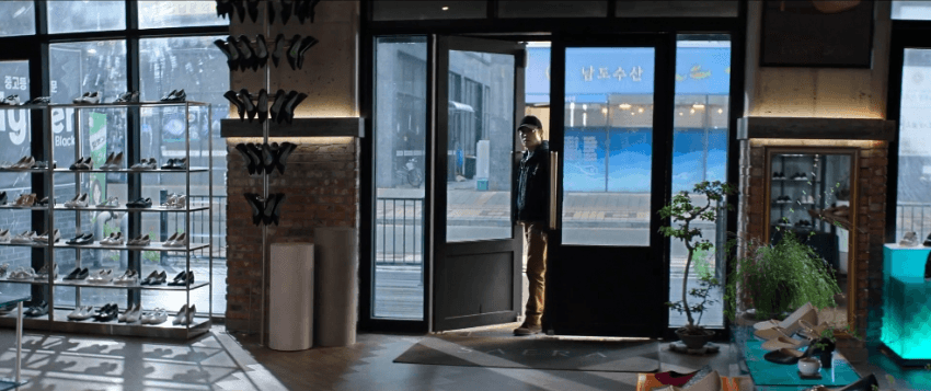 영화 '어쩔수가없다'의 장면 모음