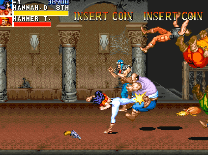 발차기-기술로-적을-공격하는-화면