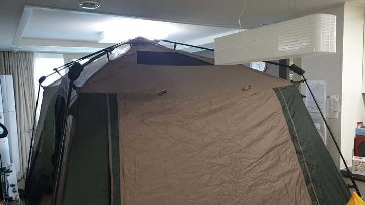 텐트-설치-모습