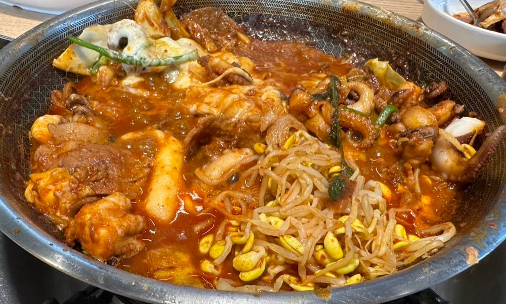 눈꽃치즈 쭈꾸미 사리몽땅