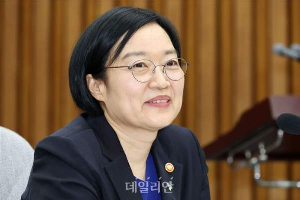 한성숙 프로필 나이 학력 고향 경력 및 모두의창업 정보유출 사라진 6일 논란 총정리