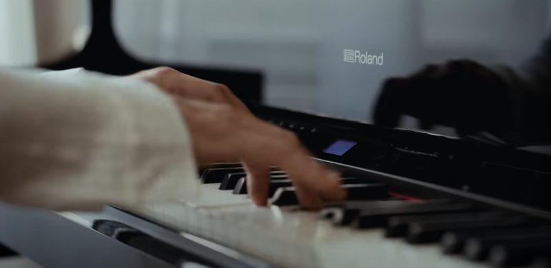 롤랜드 피아노
