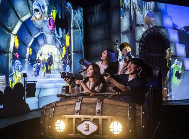 비오는 날 탈수 있는 놀이기구 슈팅고스트