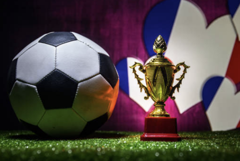 UEFA 챔피언스리그 매치데이 8 결과, 16강 진출 결정 방식