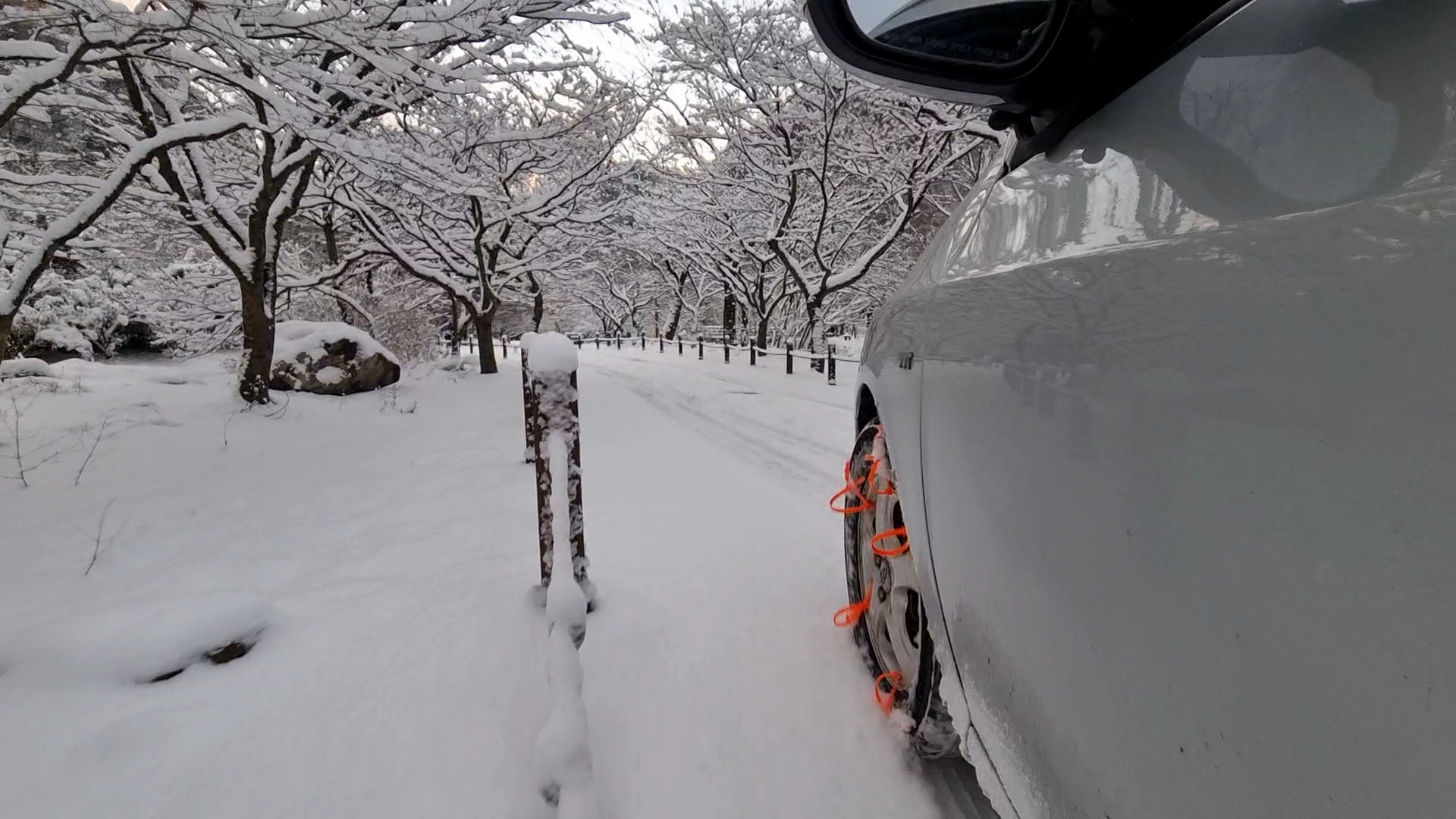 눈길 주행 모습