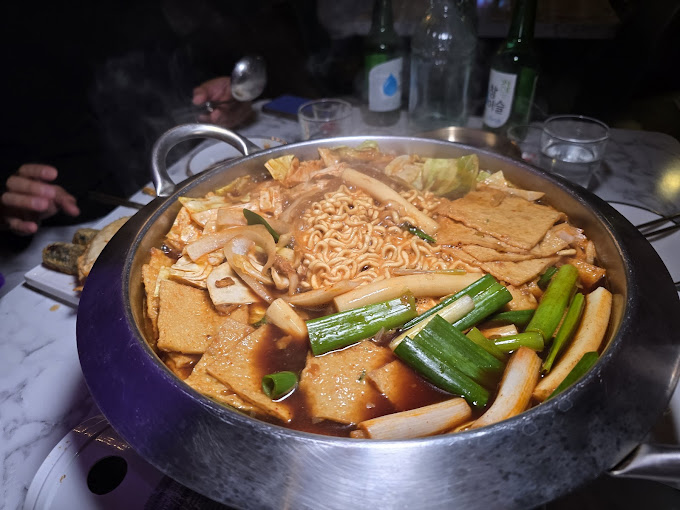 가로수길 한식 술집 '춘식당'