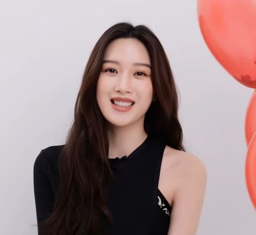 문가영 (노다현 역)