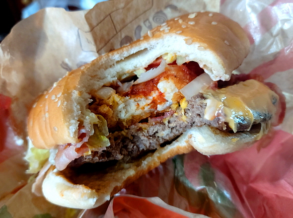 몬스터 치킨패티와 와퍼패티