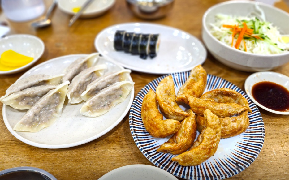 보영만두 북문본점