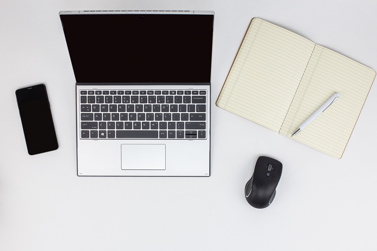 스마트폰 & 노트북