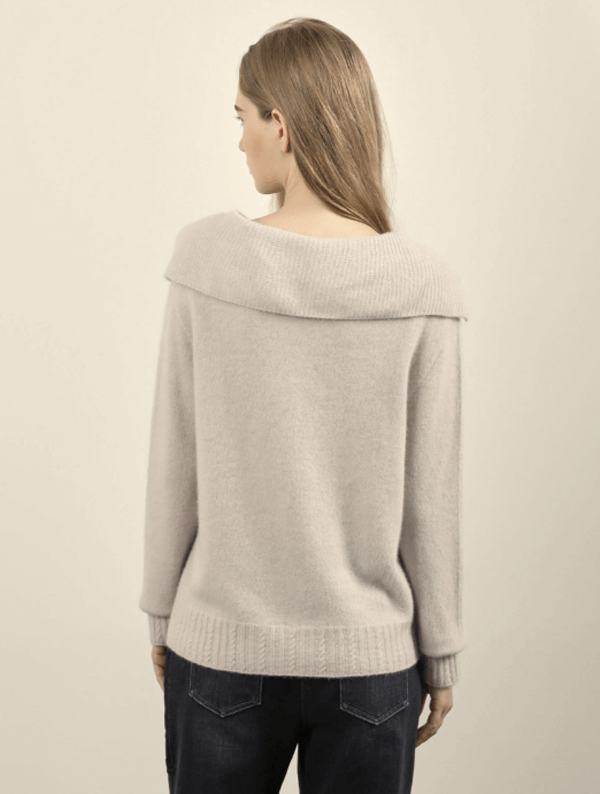 다리미 패밀리 14회 박지영 니트