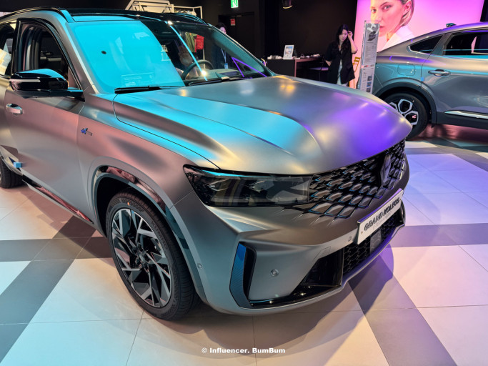 2025 그랑 콜레오스 하이브리드 모의견적