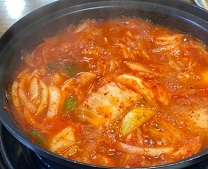 김치두루찌개