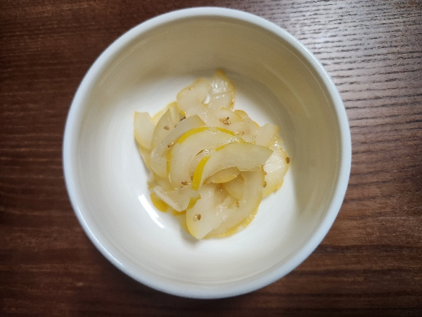 완성된 참외 장아찌