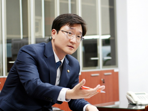 장철민 국회의원 프로필