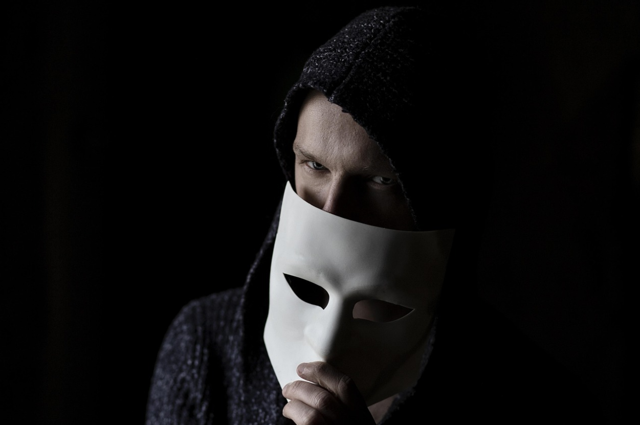 나만 모르는 금융 사기 수법 – 신종 스미싱, 대포통장, 피싱 사례 및 예방 방법