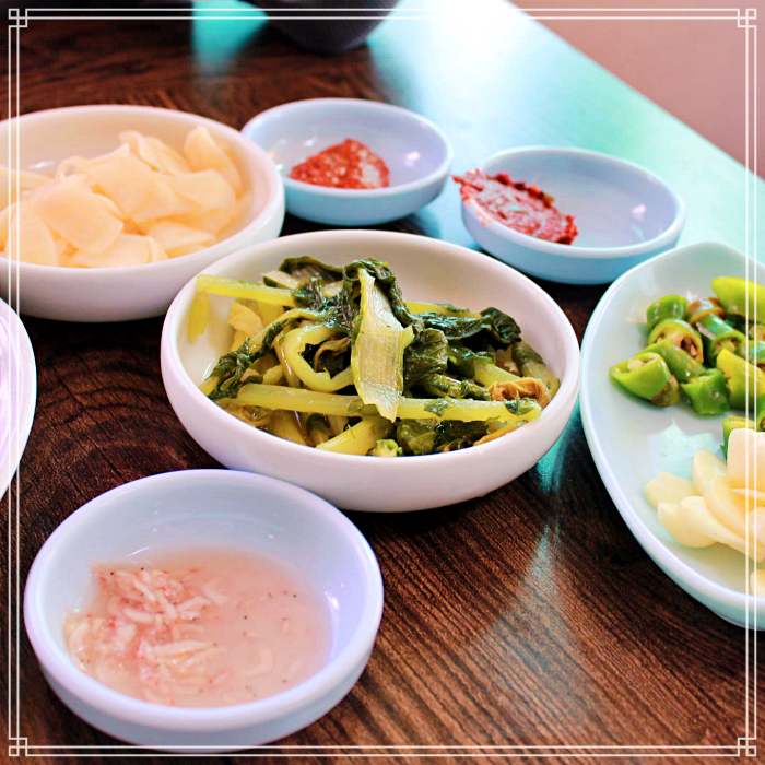 생생정보 속초, 고성, 송지호 해수욕장 메밀 막국수, 수육 맛집