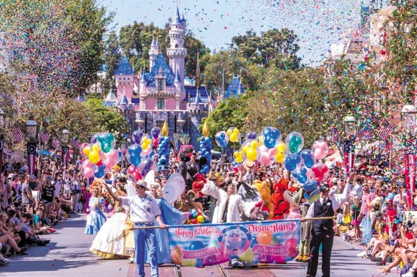 디즈니랜드 여행 일본 미국