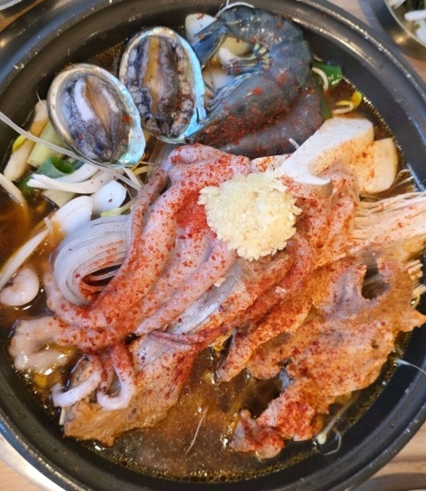 동네한바퀴-제주-흑돼지해물전골-낭쿰낭쿰