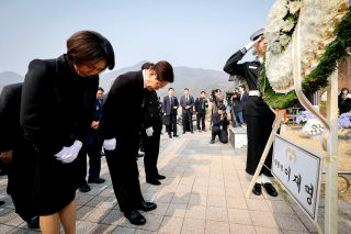 서해수호의 날이란 기념식 이재명 영웅 추모