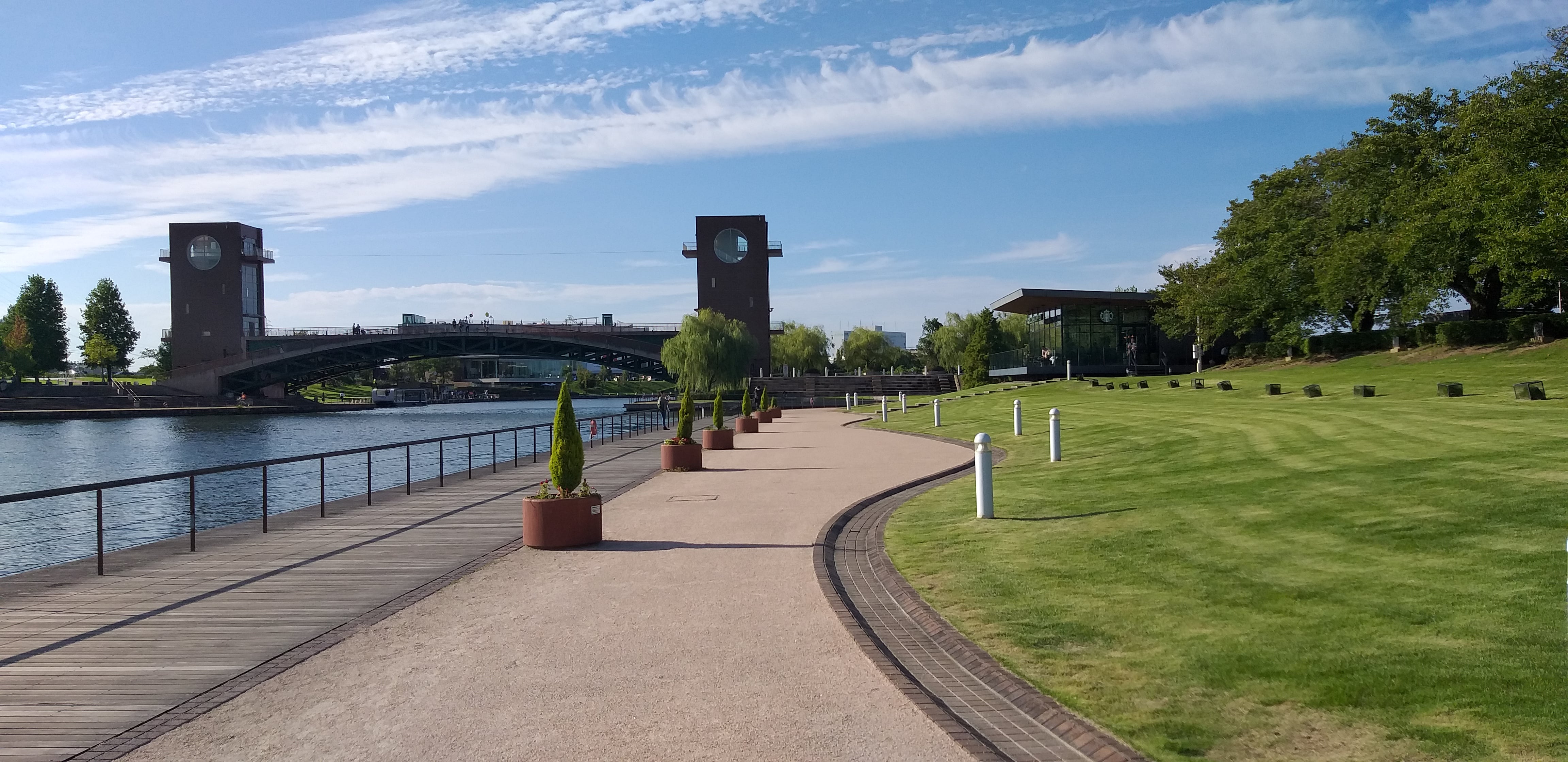 도야마 후간 운하 환수 공원