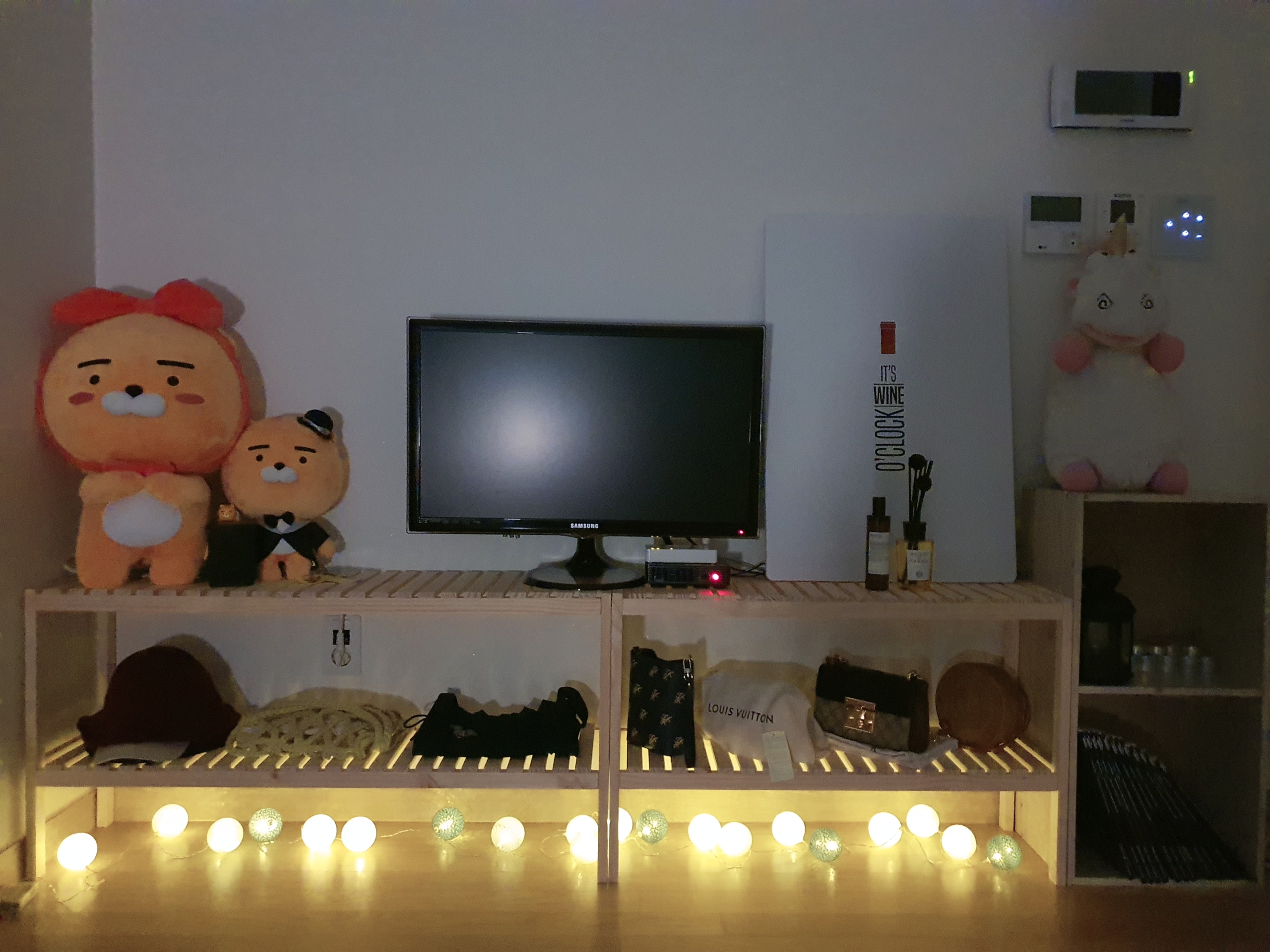 먼데이하우스 수납 선반장