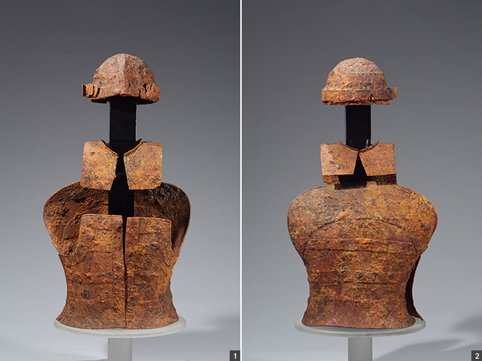 판갑옷과 투구(앞에서 본 모습), 고령 지산동 고분군 32호 무덤, 가야, 5세기