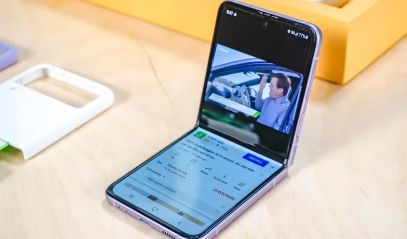 갤럭시 Z 플립3 - Flex 모드