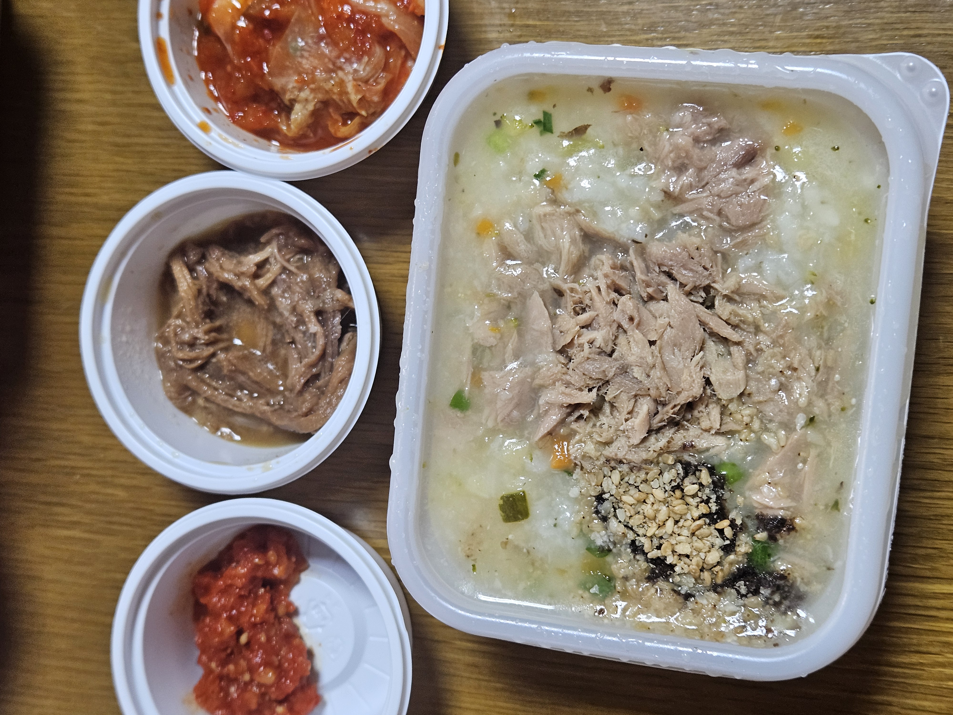 제주 서귀포 본죽 참치 야채죽 관련 사진