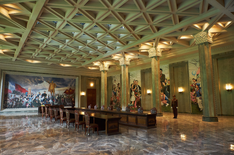 공작 영화 리뷰