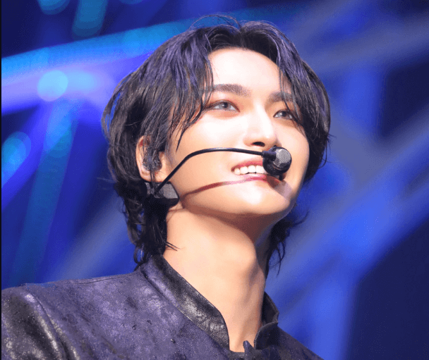 에이티즈 멤버1