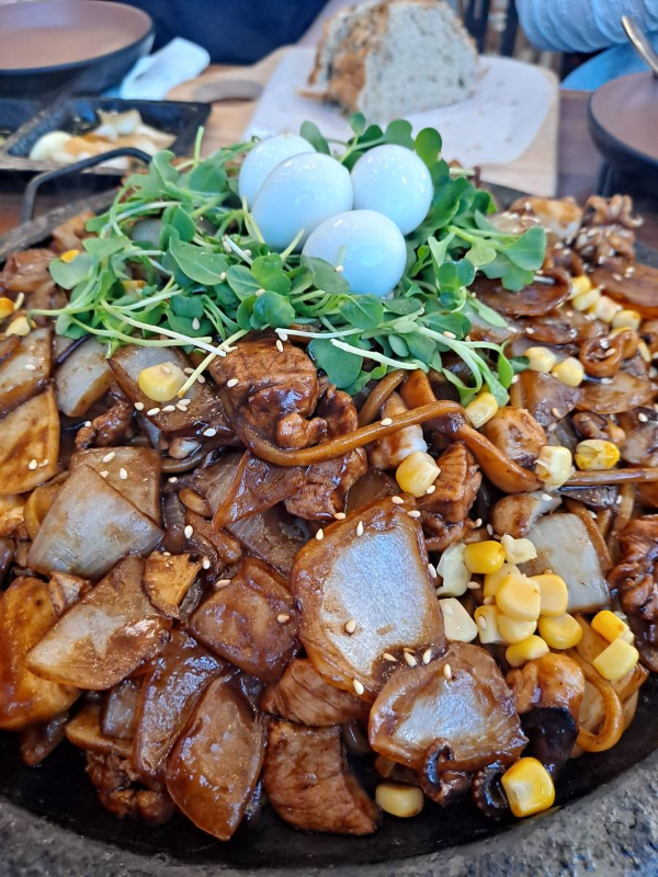 돌짜장 한접시