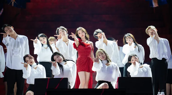 CGV &amp;#39;아이유 콘서트 : 더 위닝&amp;#39; 소개! [굿즈 이벤트 팝업 일정 실황 영화]