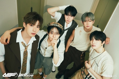 원어스 ONEUS 나우 Now 핑클 Fin.K.L 가사 노래 뮤비 곡정보