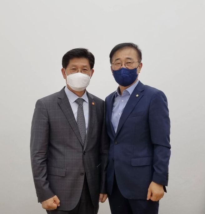 김윤덕 국회의원 조선일보