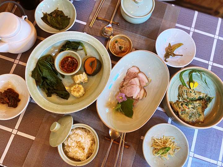 생생정보 밥주는 농촌 민박 아침 밥상 맛집