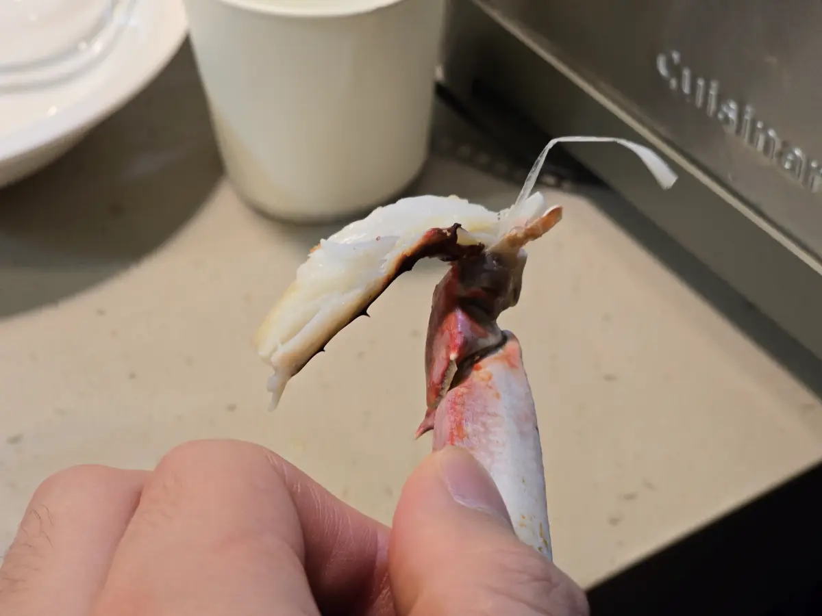 잘린 꽃게 다리