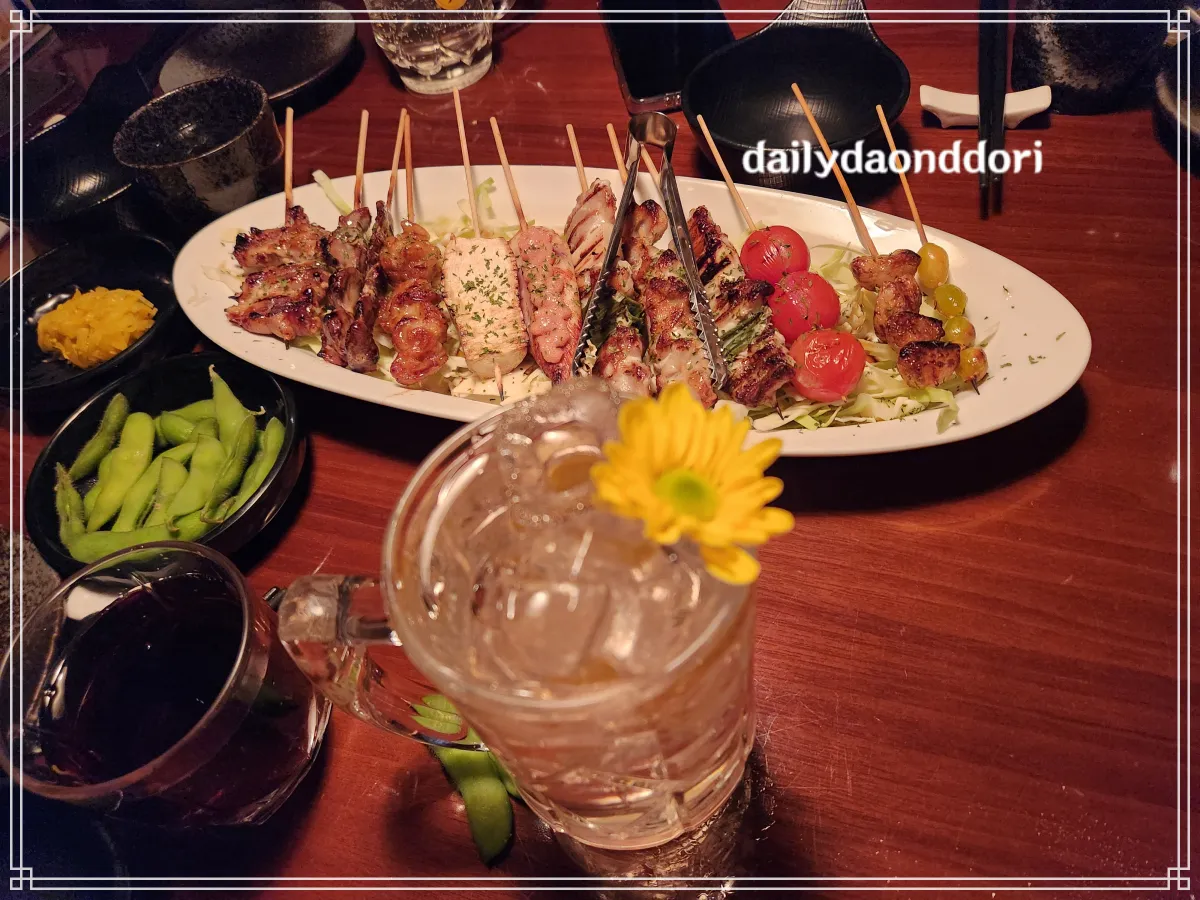 숯불-모둠-꼬치-12종과-하이볼