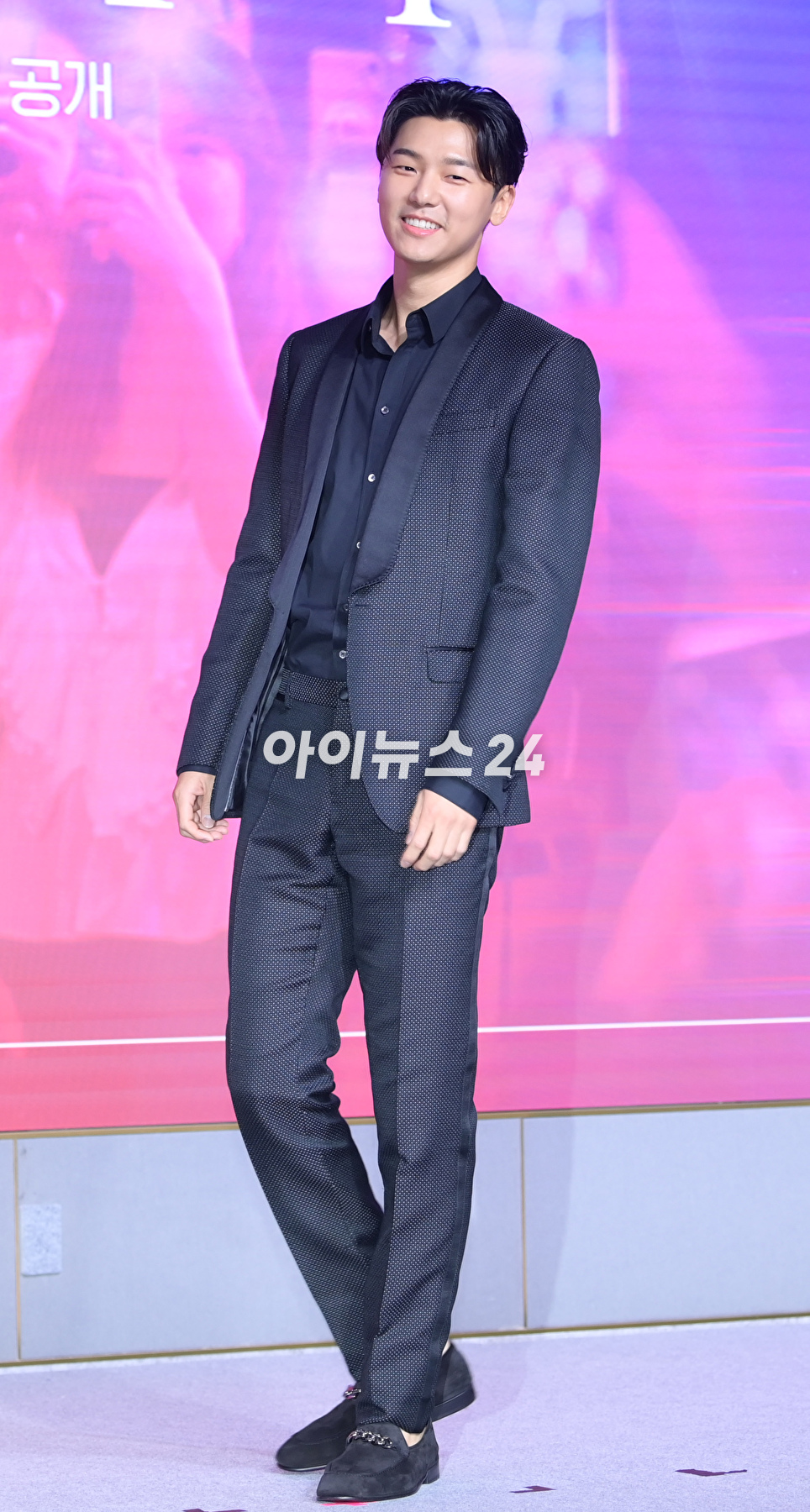 배우 강민혁이 26일 오전 서울 마포구 마포동 호텔 나루 서울 엠갤러리에서 열린 넷플릭스(Netflix) 새 시리즈 '셀러브리티' 제작발표회에 참석하고 있다. [사진=정소희 기자]