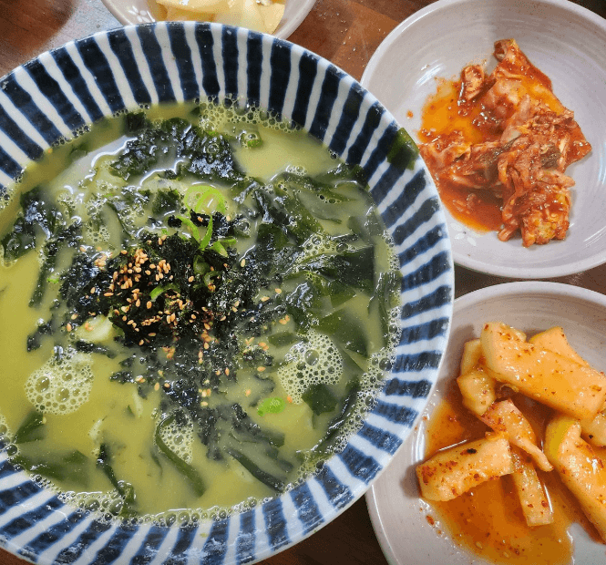 생방송투데이 해초 보말칼국수 제주시 개척식당 맛집