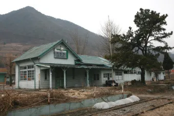 간이역 메뉴 추천 메뉴판 짬뽕 우동 분식 안주 맥주 가격_7