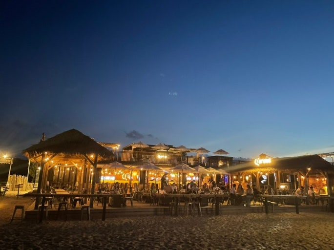 커플 로맨틱 여행지 BEST10|야경·포토존·감성숙소로 완성하는 데이트 코스 관련 사진