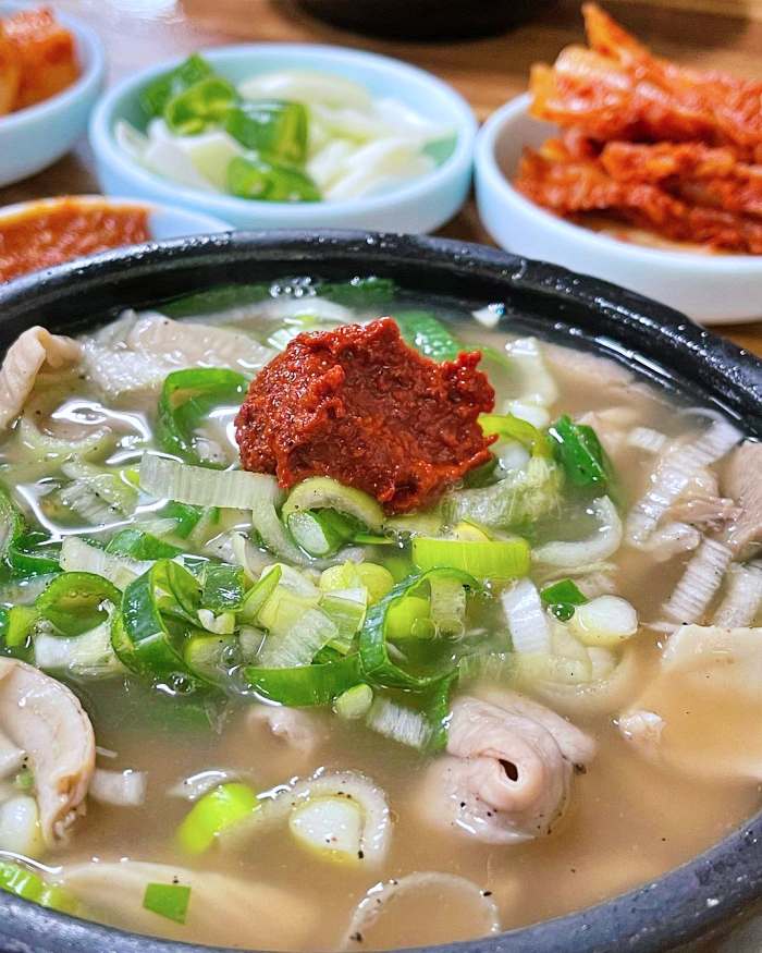 생생정보 전남 담양 55년 경력 엄마 만드는 돼지국밥 맛집