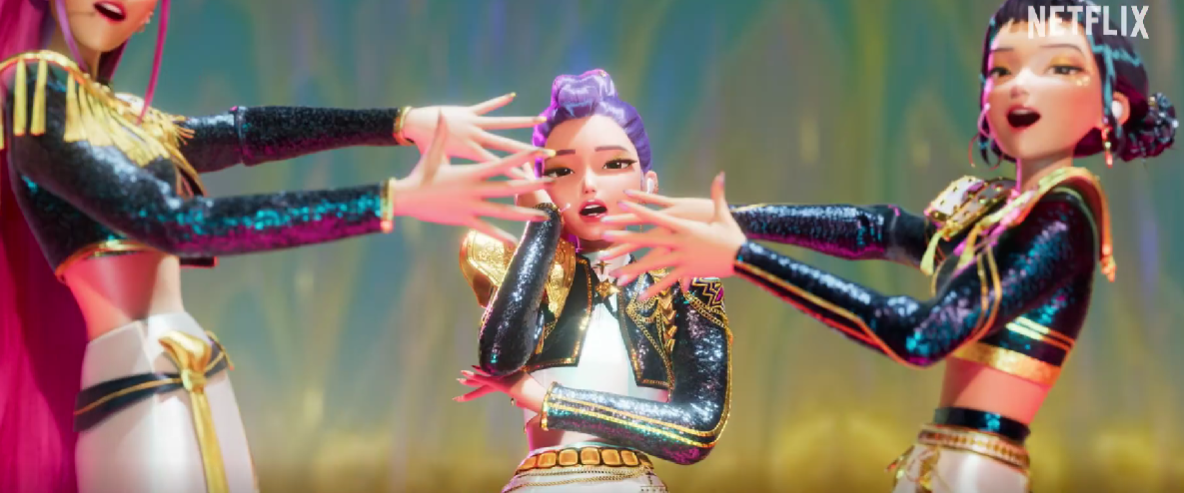 애니메이션과 판타지 장르 팬층 흡수